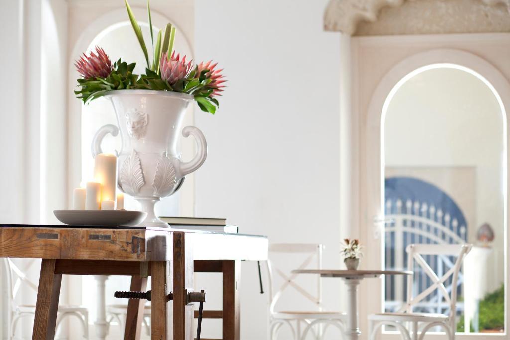 Mantatelure Bed and Breakfast Lecce Exteriör bild