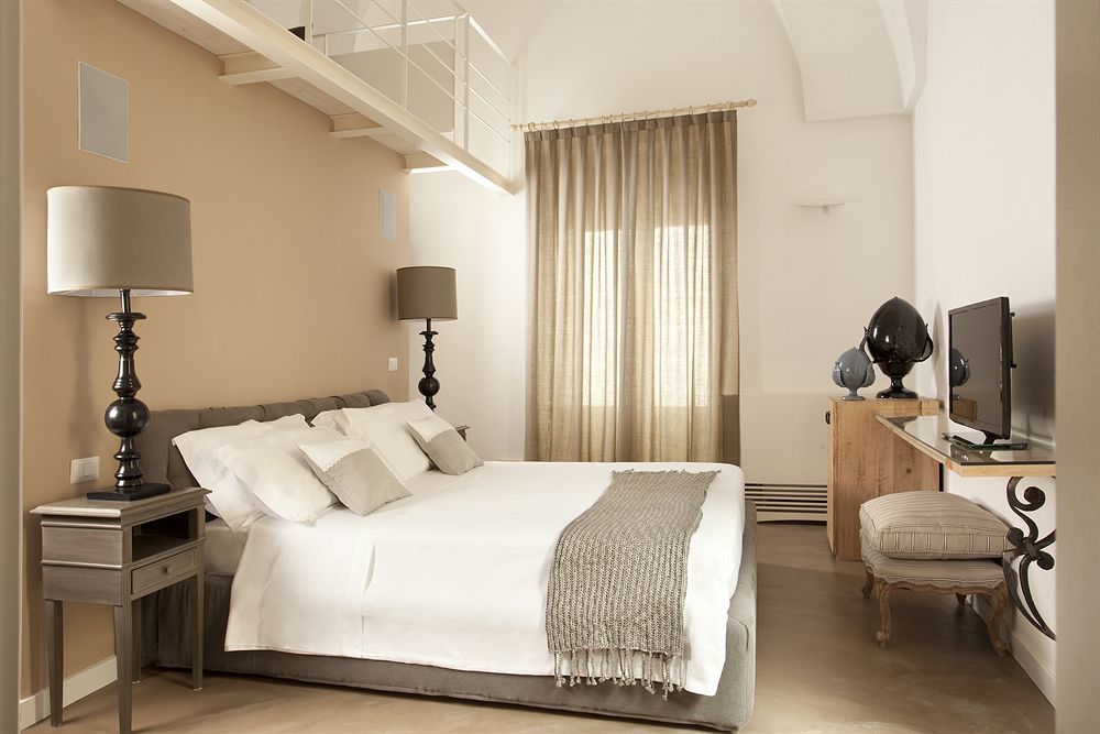 Mantatelure Bed and Breakfast Lecce Exteriör bild