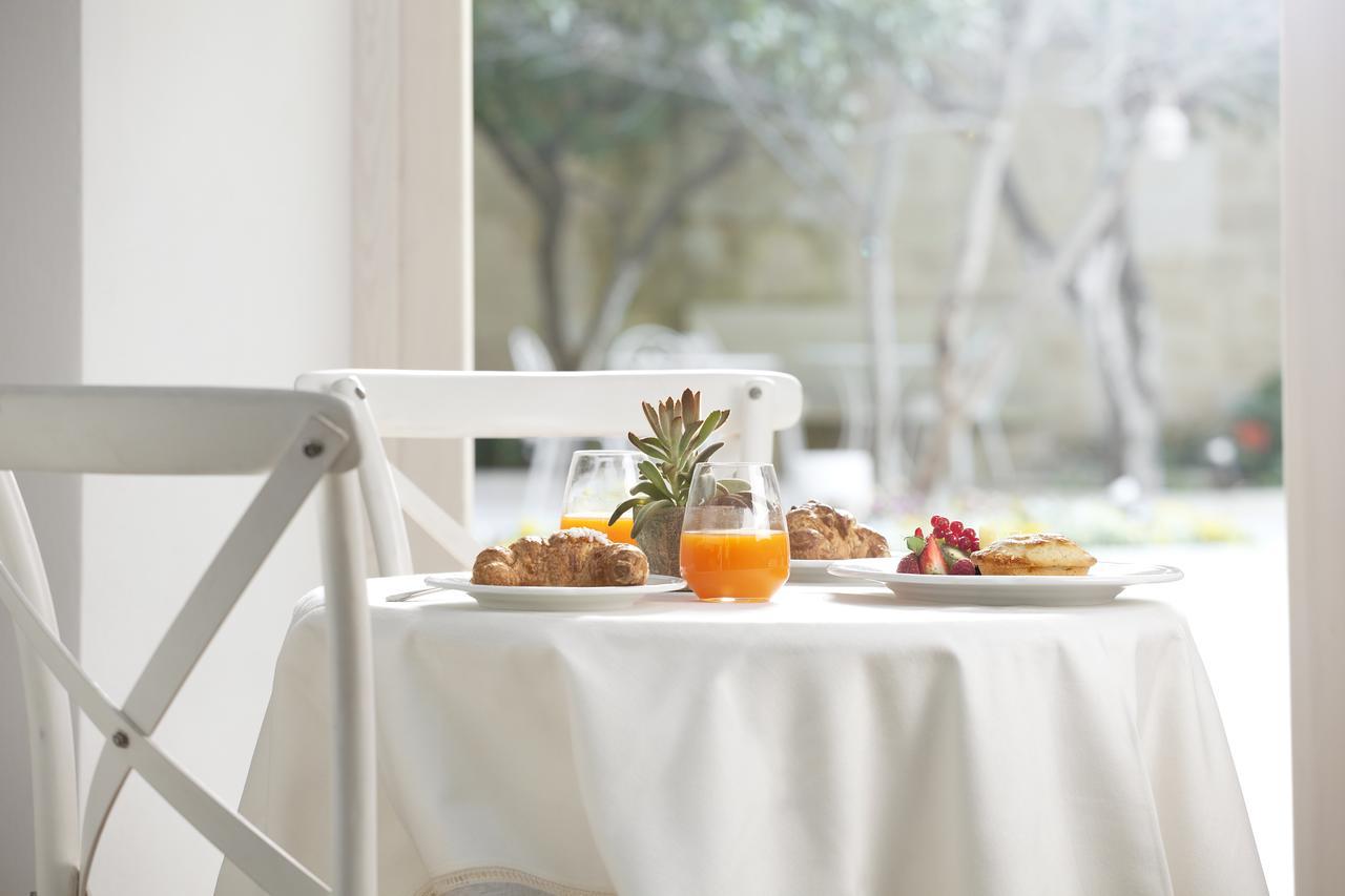 Mantatelure Bed and Breakfast Lecce Exteriör bild