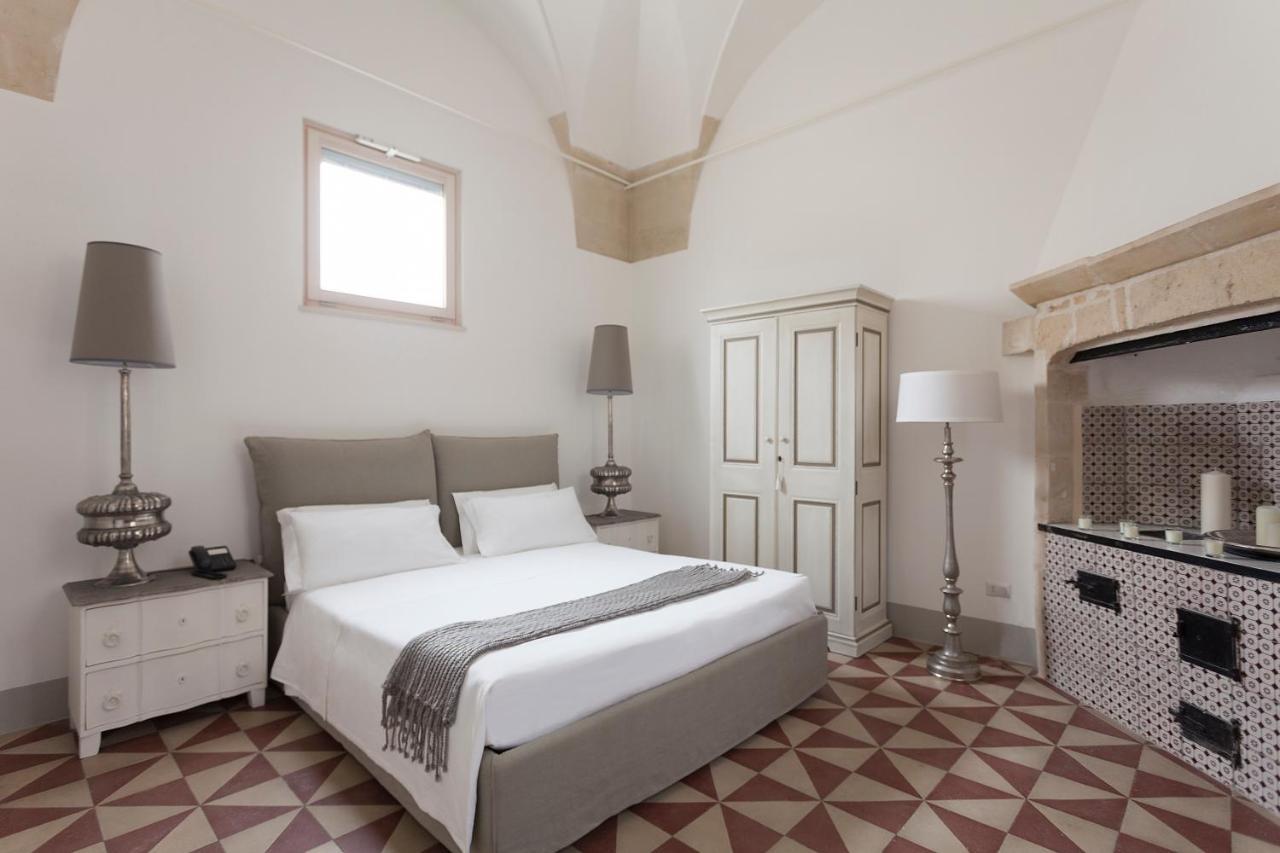Mantatelure Bed and Breakfast Lecce Exteriör bild